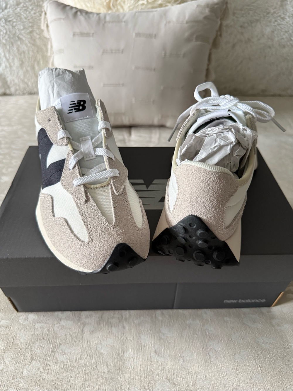 New Balance Kids Beige and Black Retro Style Sneakers